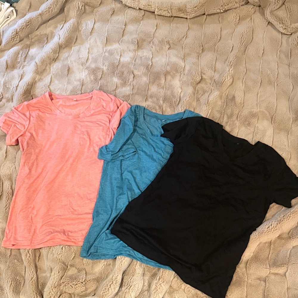 Women's Short Sleeve Tees - Coral Heather, Teal Heather, Black - Bundle of 3!